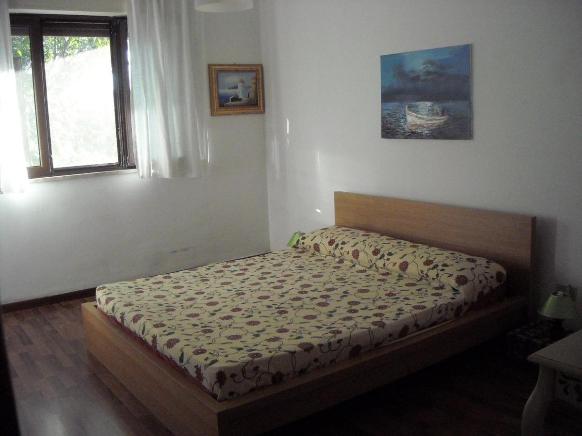 Apartment In A Villa A Mondello Eksteriør bilde